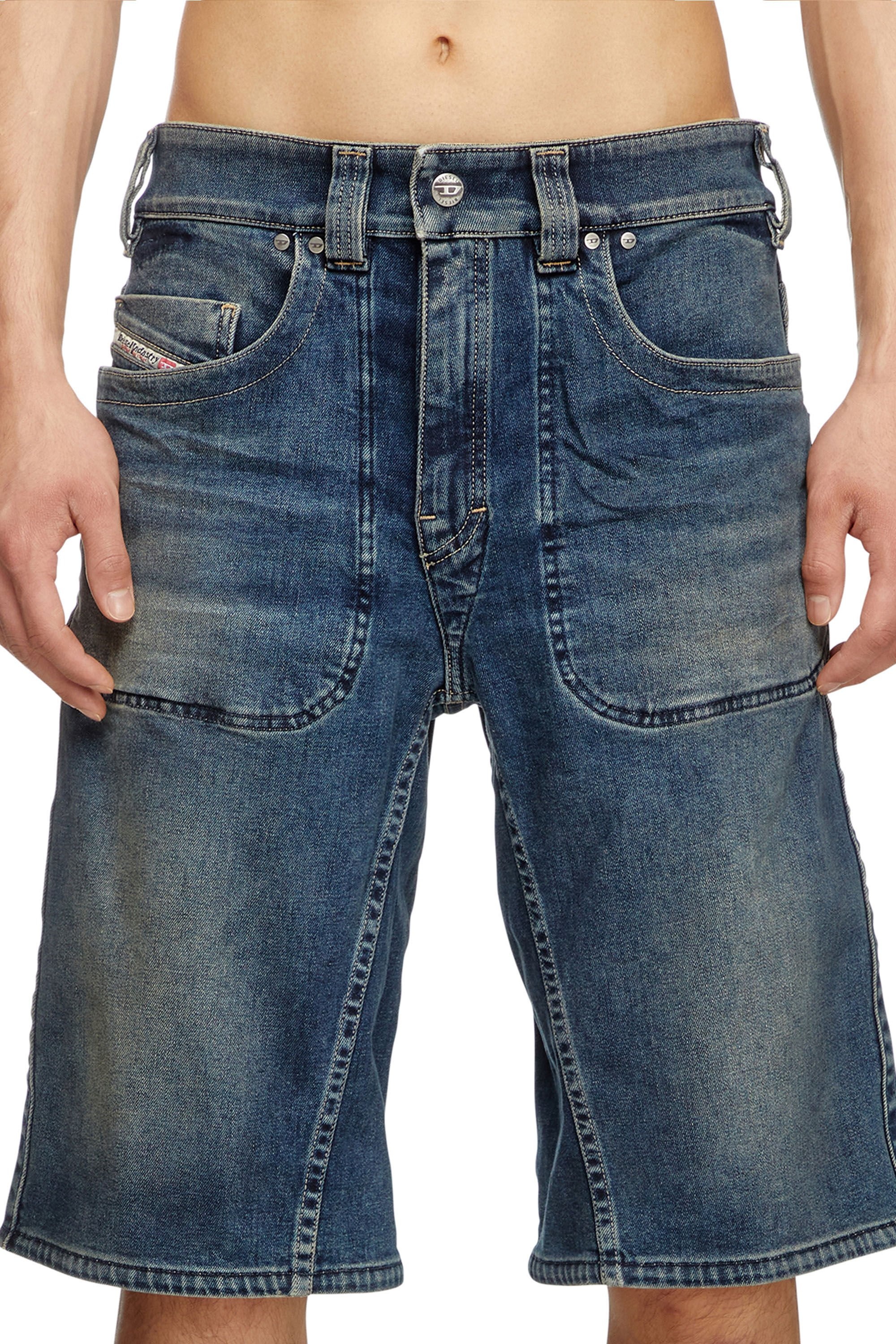 D-MACRO-RE SHORT - 4