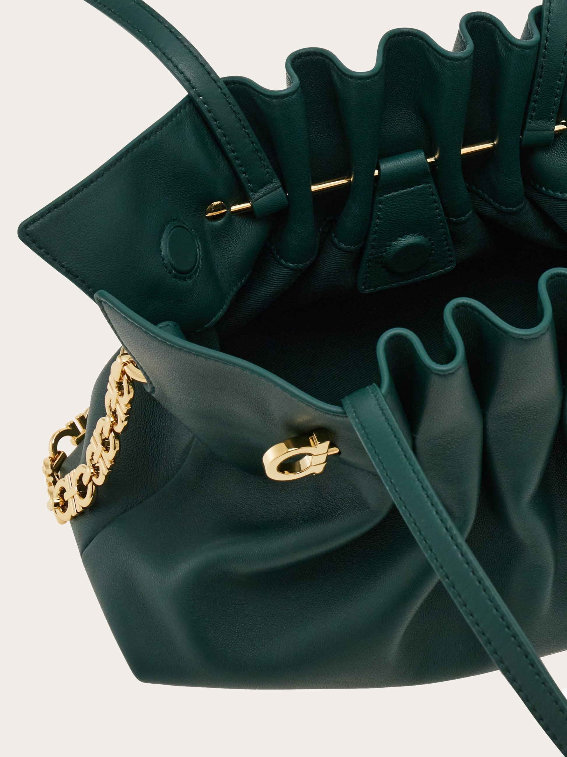 Ferragamo Soft-bag (S) - 6
