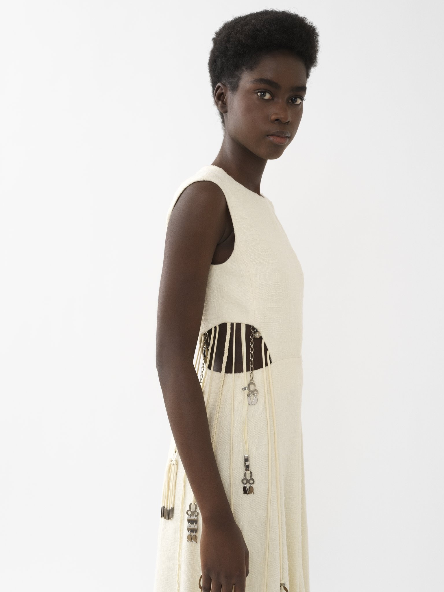 CUT-OUT SLEEVELESS DRESS - 5
