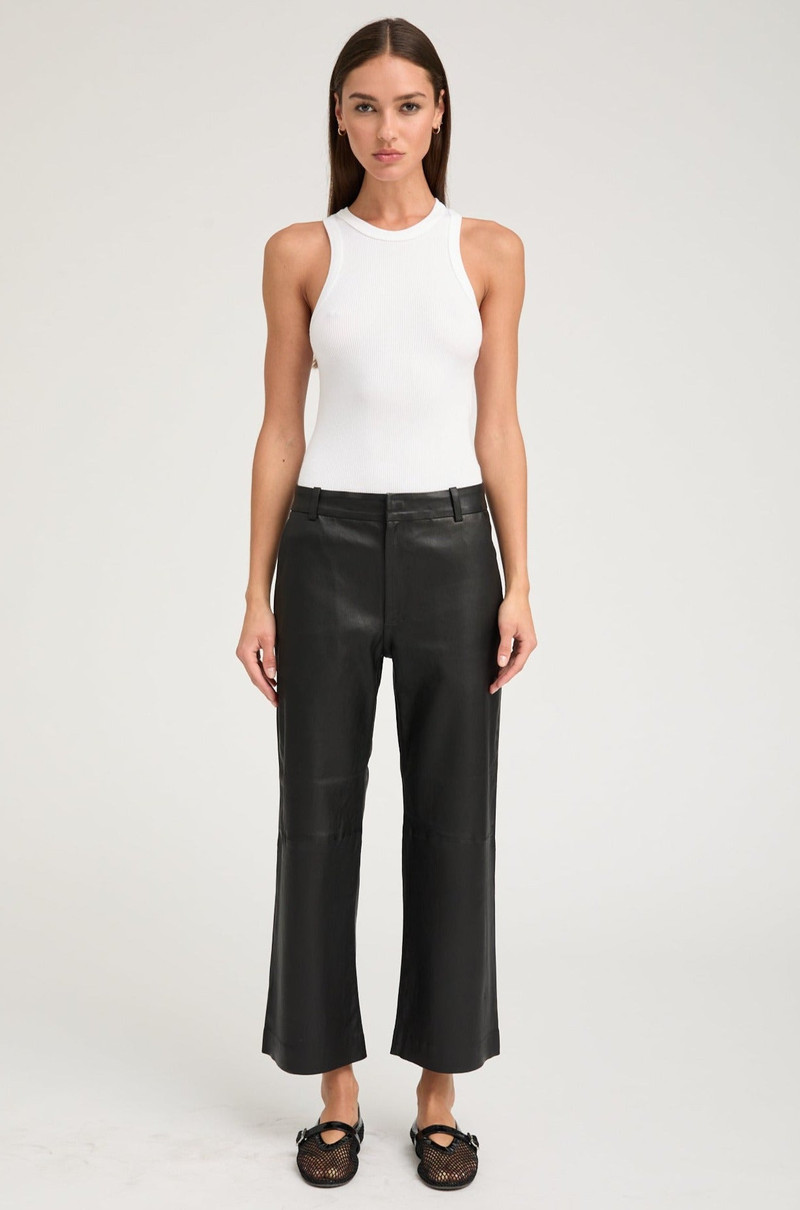 SPRWMN BLACK LEATHER CROPPED TROUSERS outlook