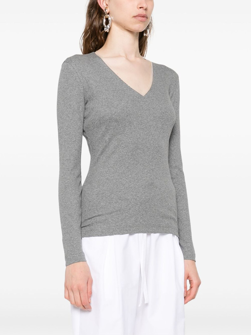 v-neck long-sleeve sweater 3