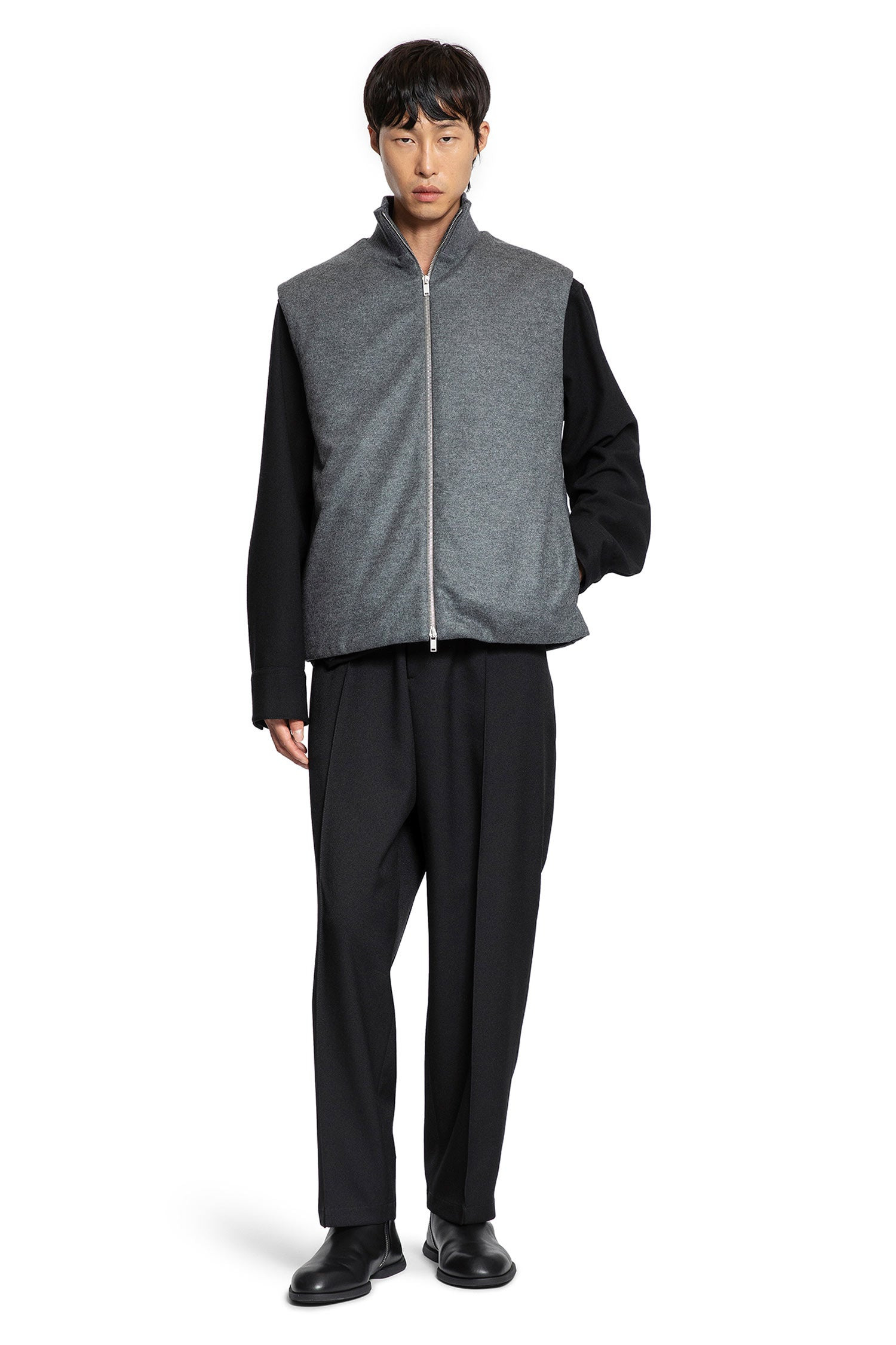 Wool-Melton-Padded-Vest - 5
