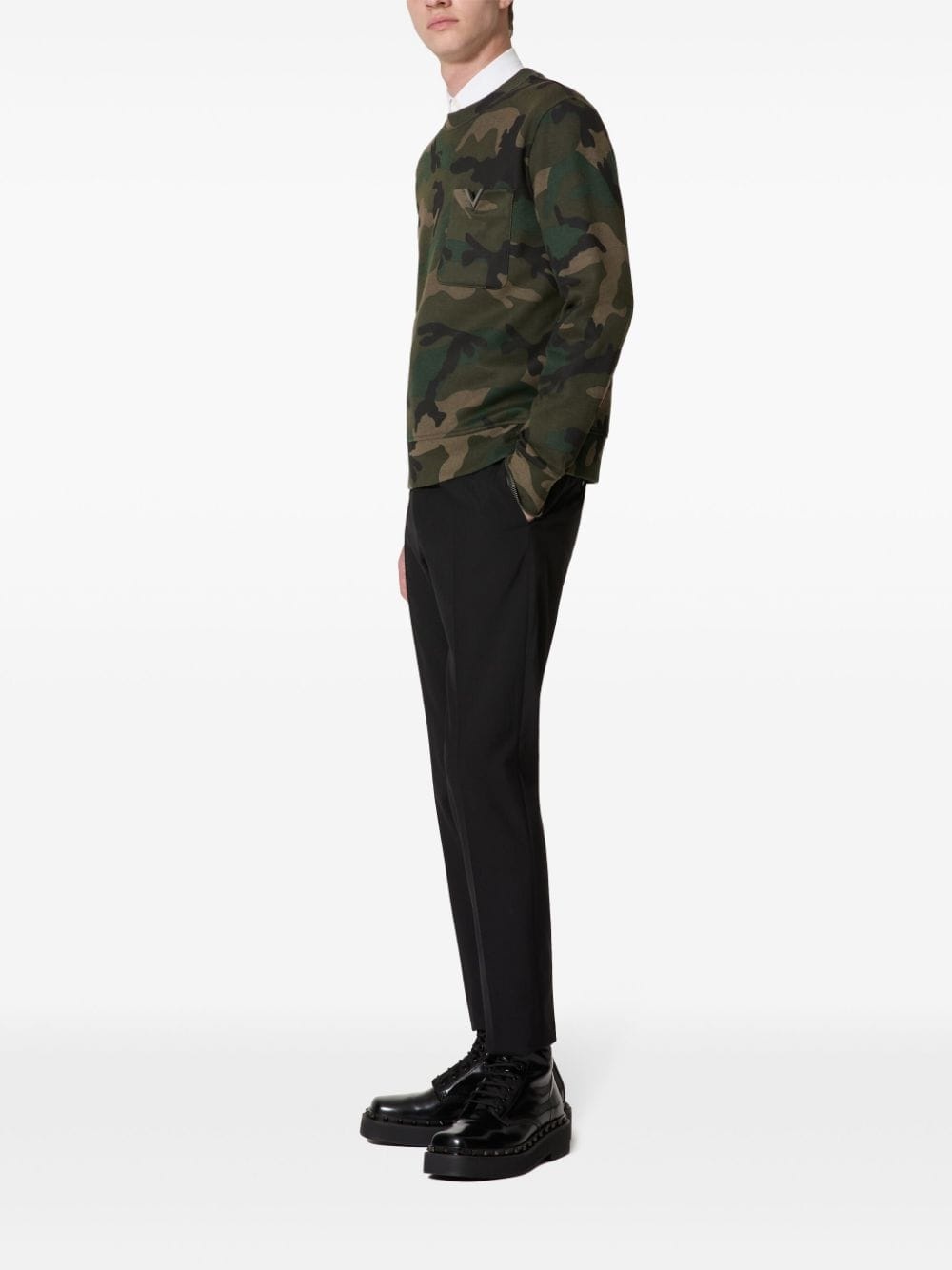 logo-appliquÃ© camouflage-pattern sweatshirt - 2