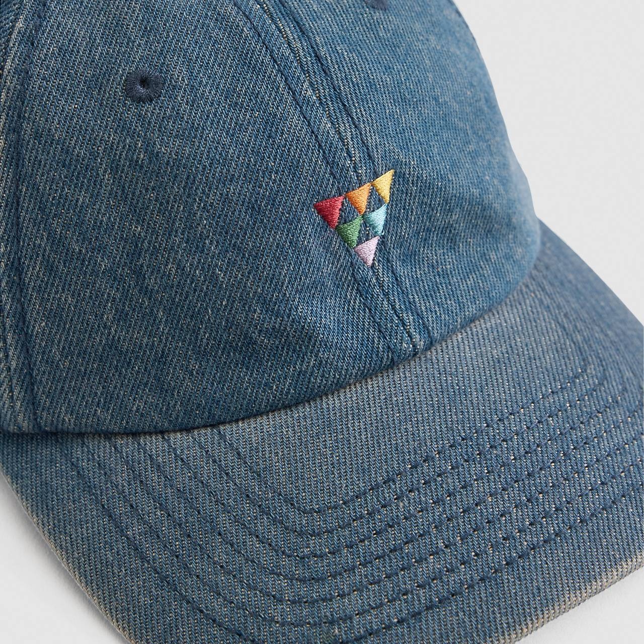 LEVI'S® PRIDE ESSENTIAL CAP - 5