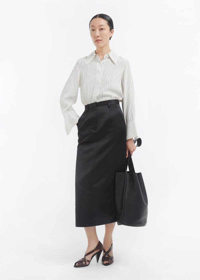 CO Fitted Classic Shirt in Silk outlook