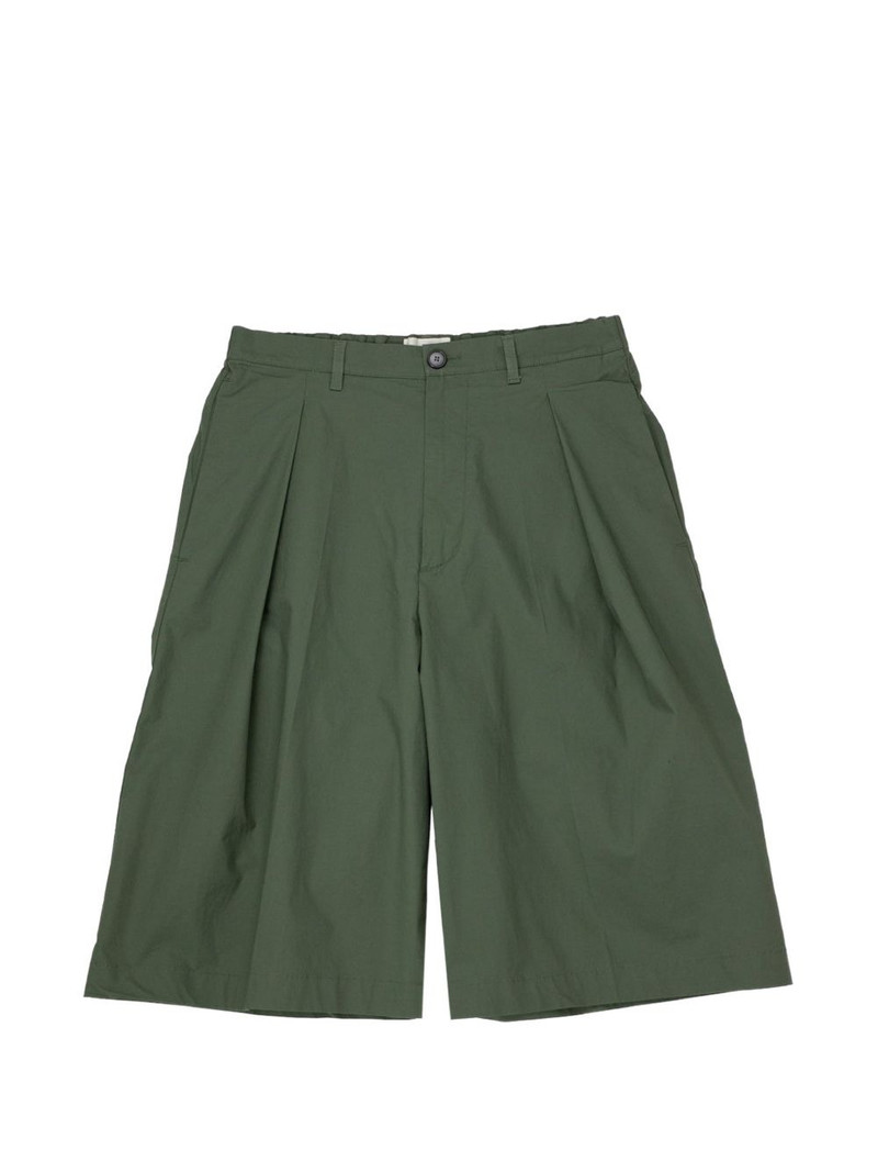 Amado Viano pleated bermudas 1