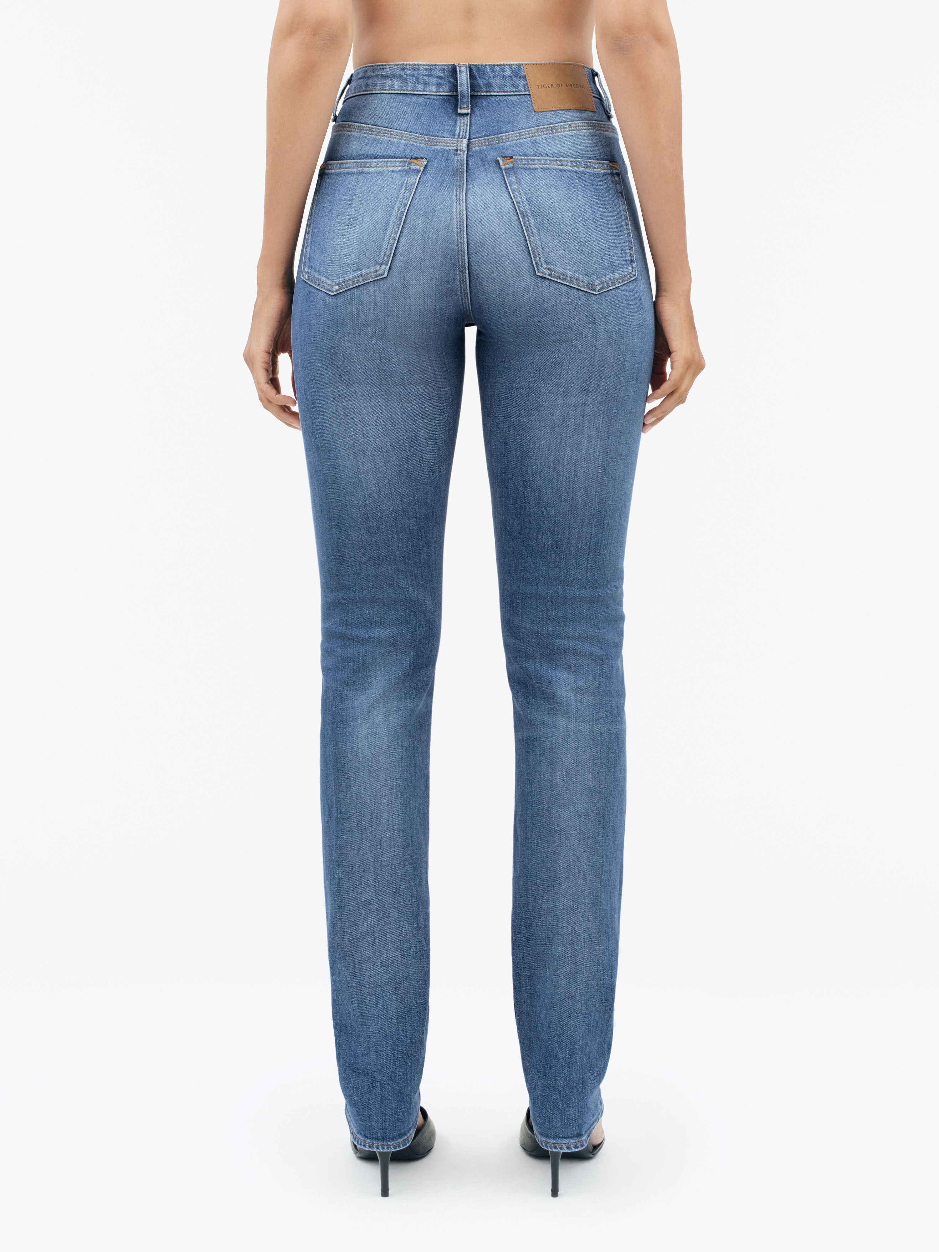Maggie Slim Straight Jeans - 4