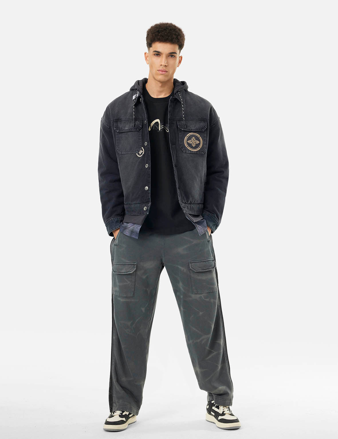 Multi-pocket and Layering Effect Relax Fit Trucker Jacket - 3