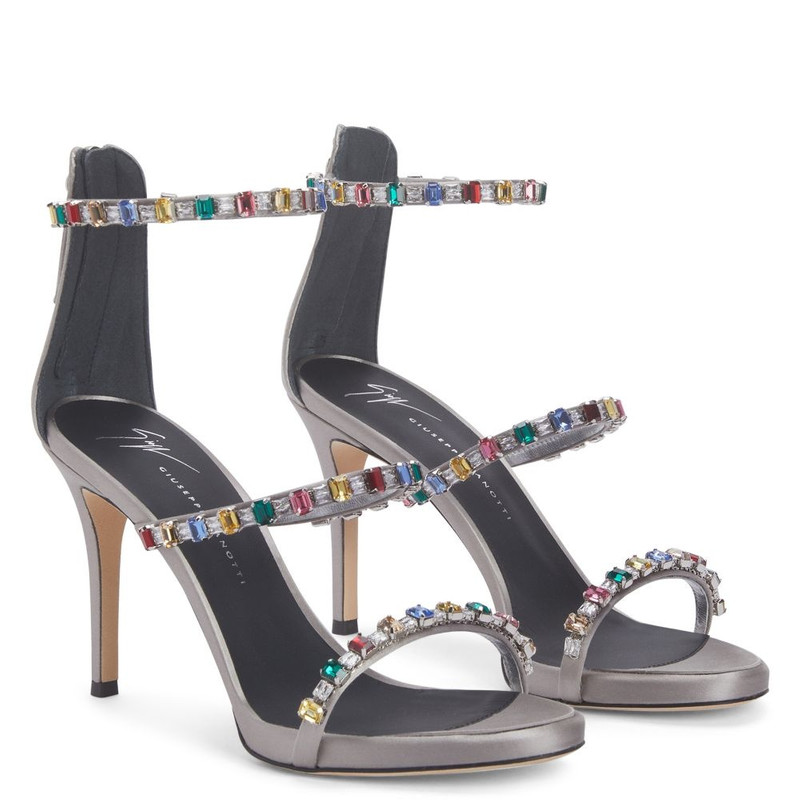 Giuseppe Zanotti Harmony Diamond outlook
