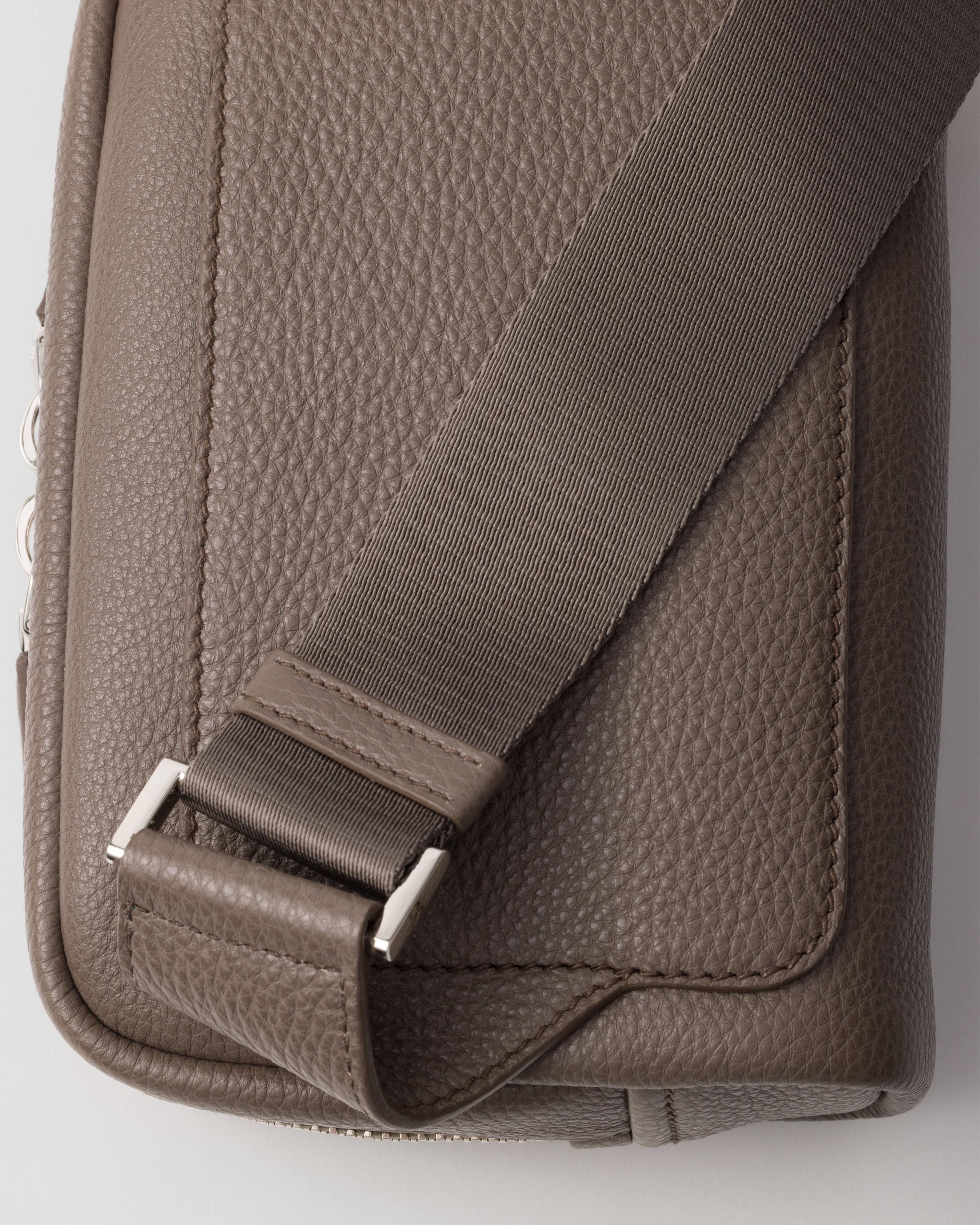 Leather shoulder bag - 4