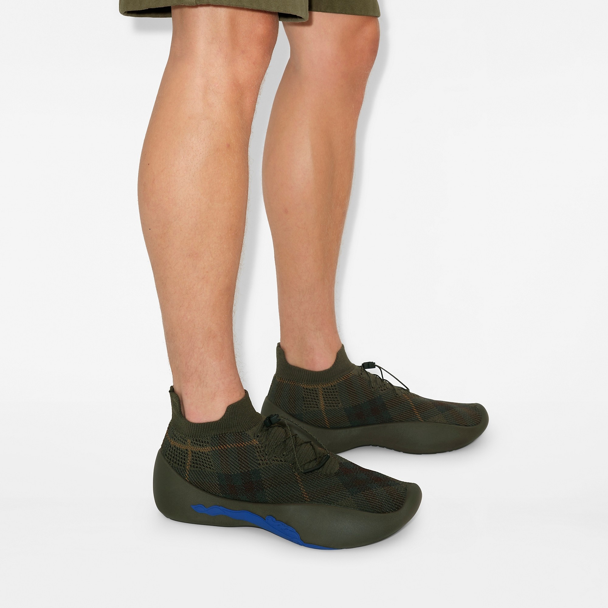 Check Knit Neptune Sneakers - 7