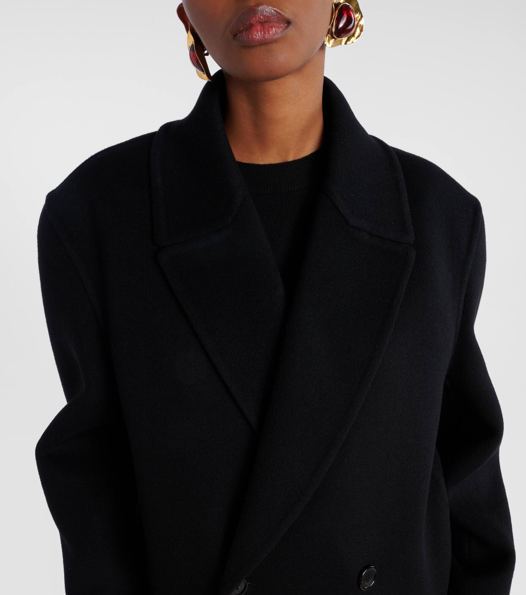 Double-breasted wool coat - 4