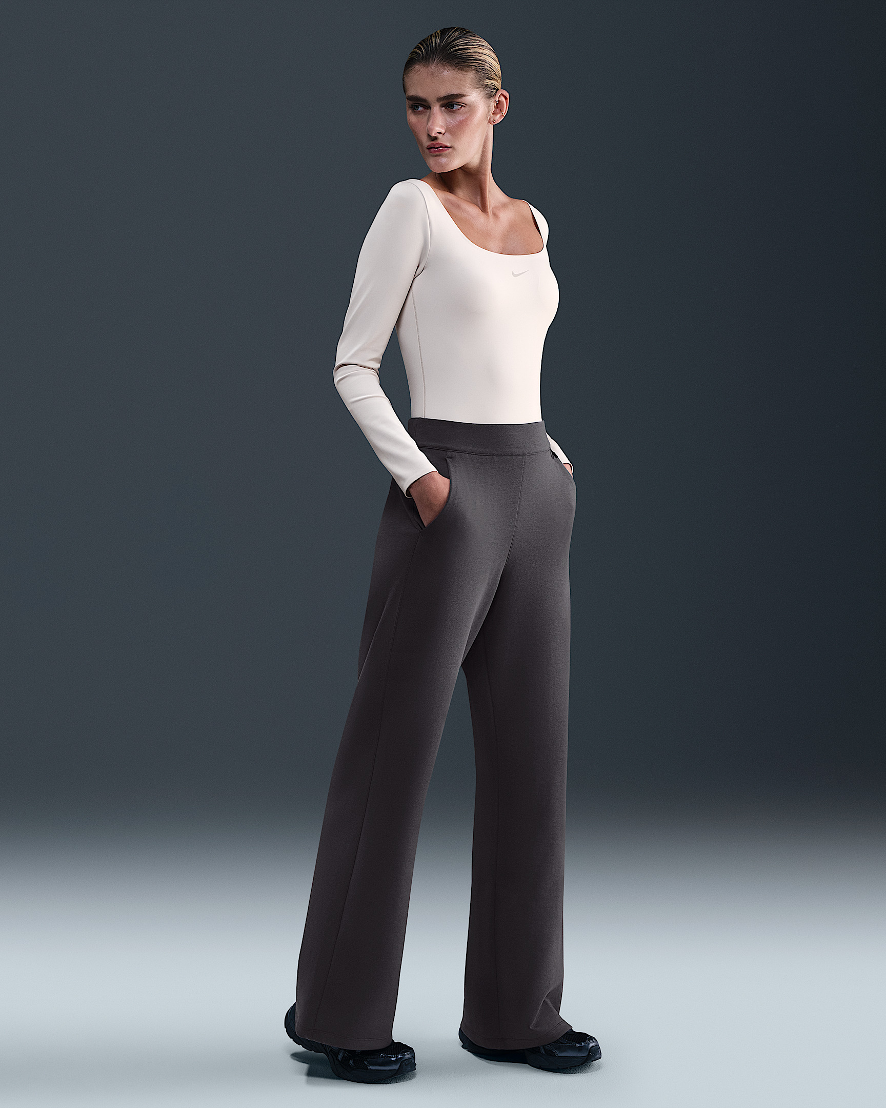 Nike 24.7 ImpossiblySoft Women's Dri-FIT High-Waisted Loose Flared Pants - 1