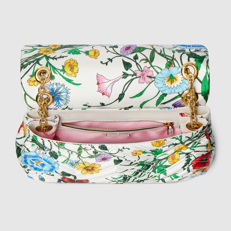 GG Marmont medium shoulder bag 8