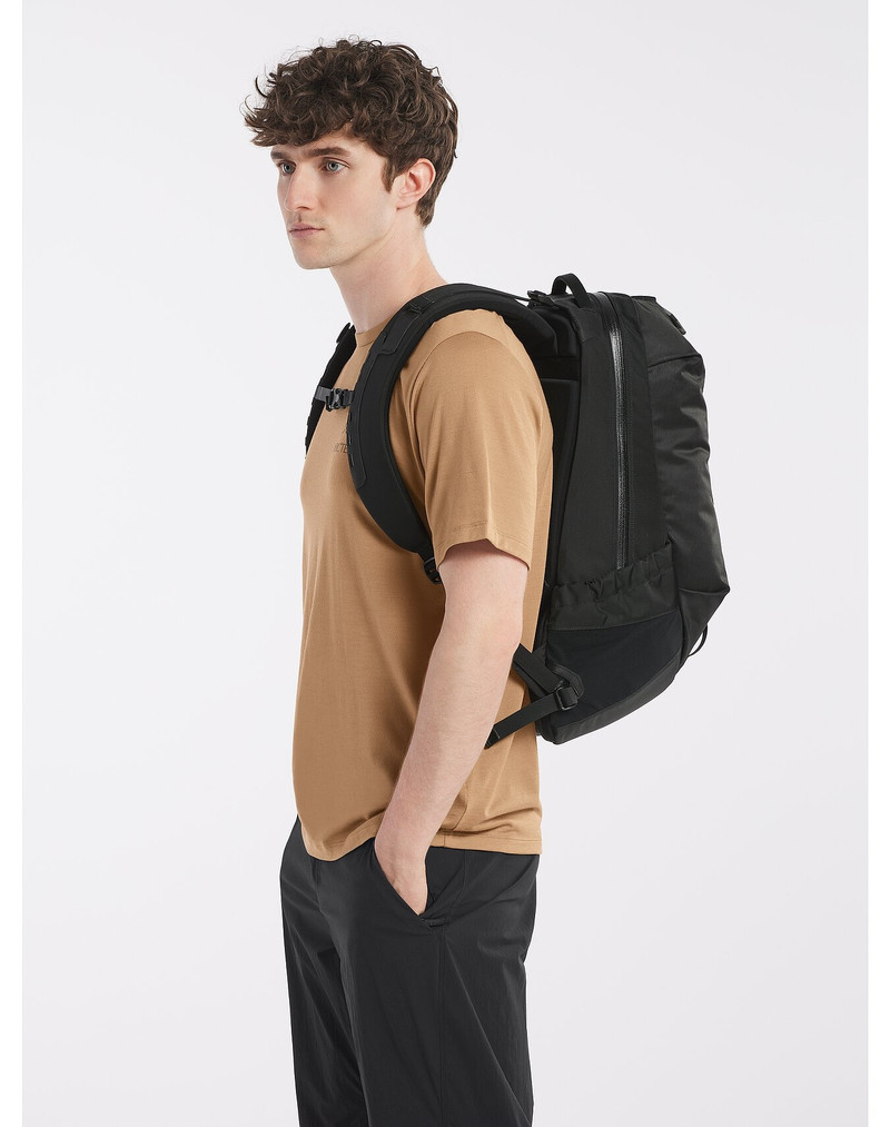 Arro 22 Backpack 6