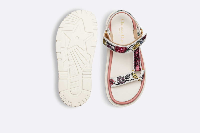 D-Wave Sandal 6