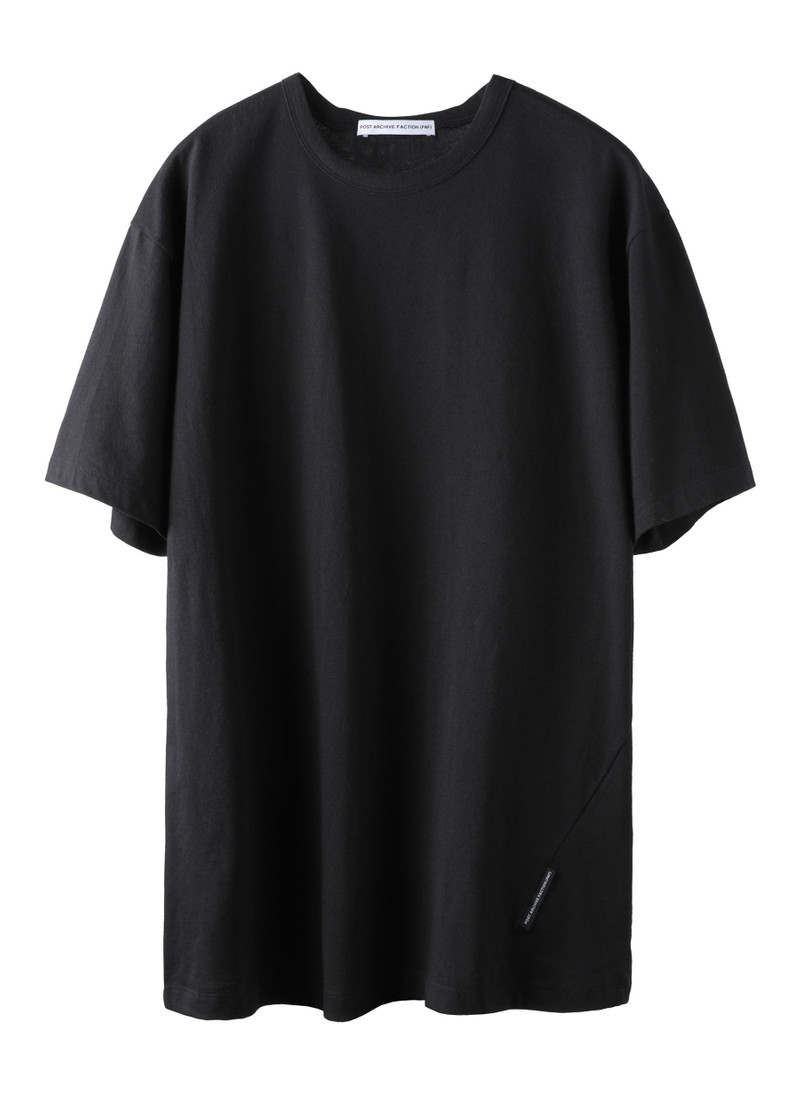 8.0 TEE RIGHT (BLACK) 1