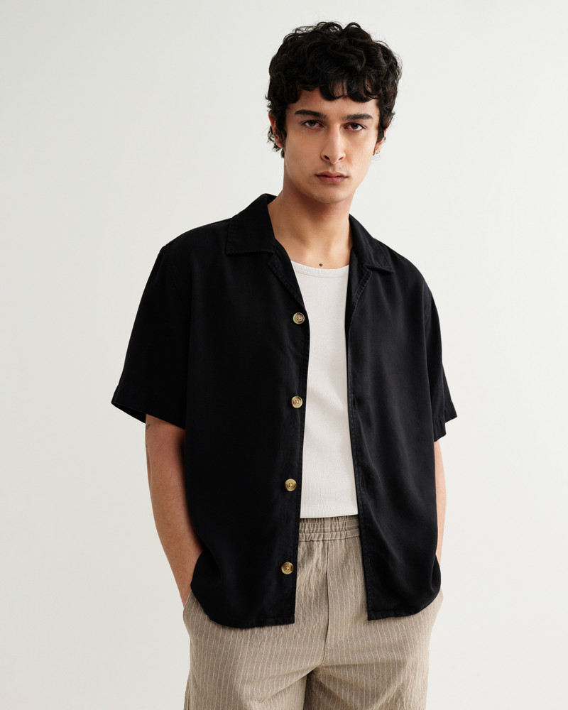 Wax London Curzon - Black Lyocell Twill Short-Sleeve Shirt outlook