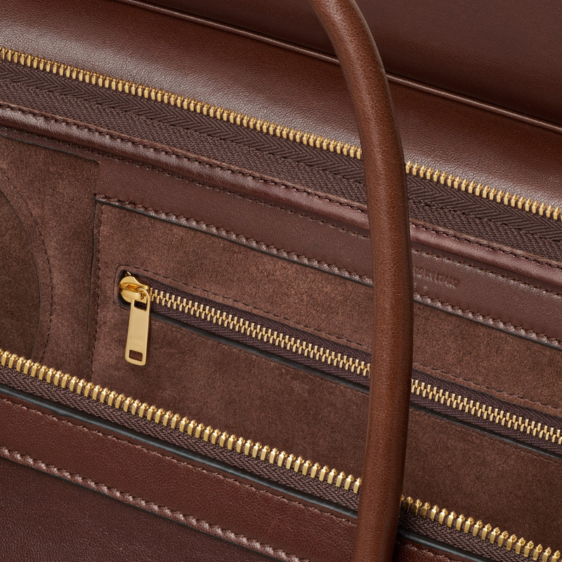 MEDIUM NEW LUGGAGE IN SUPPLE SHINY LAMBSKIN 4