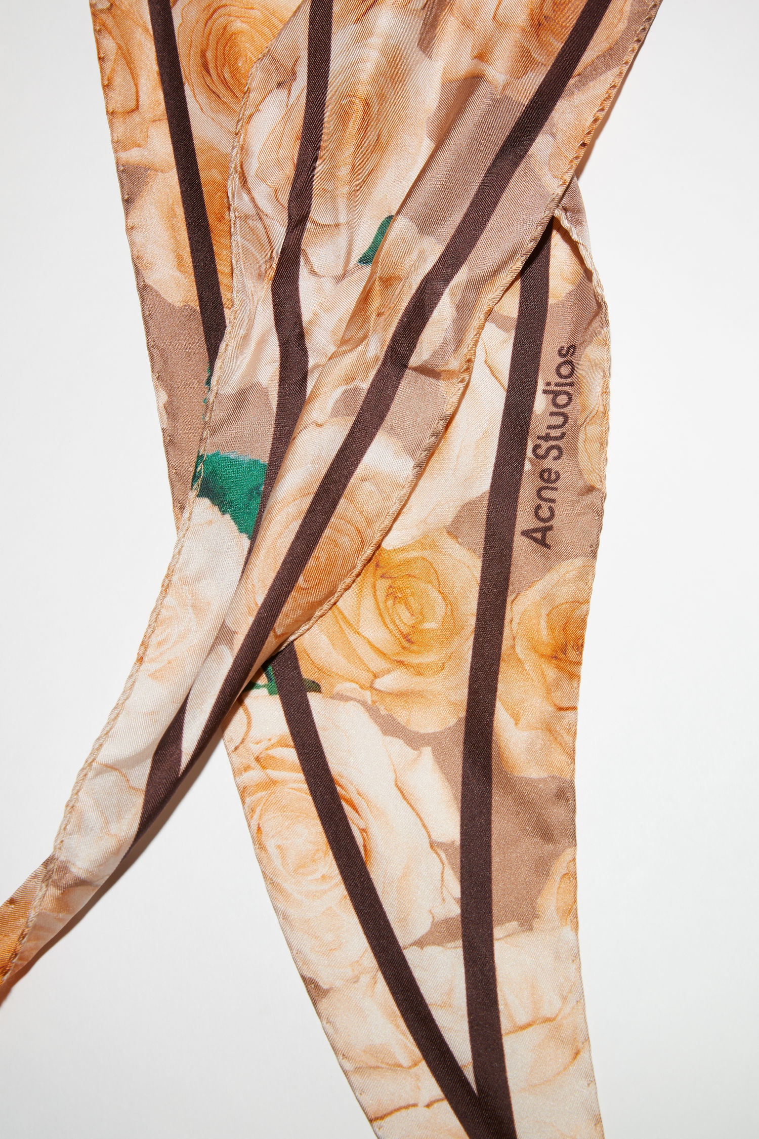 Rose print silk scarf - Peach orange - 4