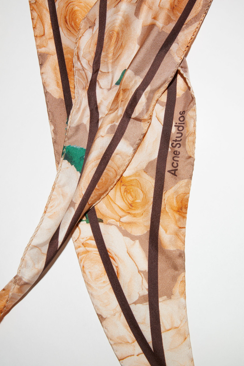 Rose print silk scarf - Peach orange 4