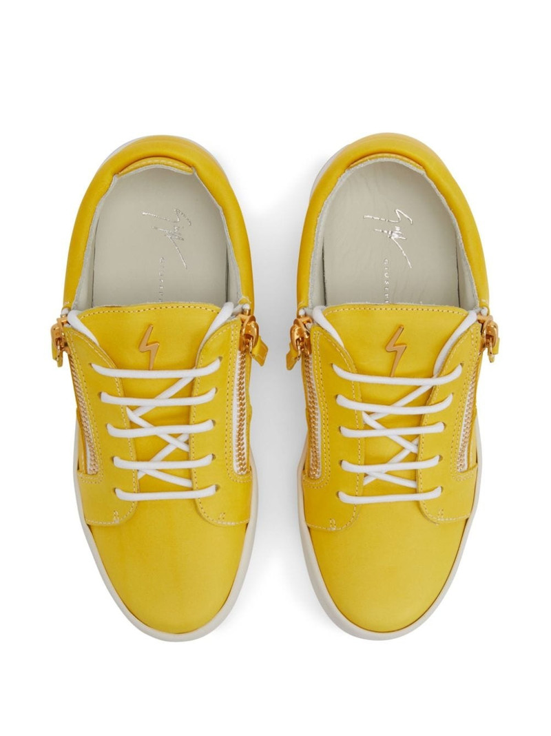 Nicki leather sneakers 4