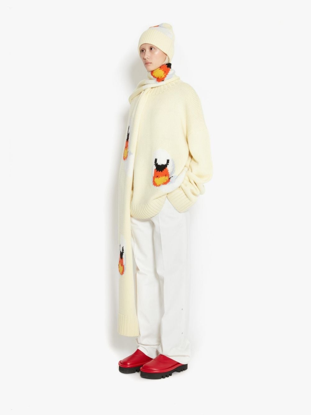 OVERSIZED SWAN CREWNECK JUMPER - 3