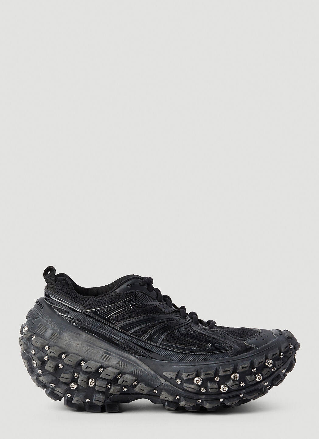 【BALENCIAGA】Bouncer Stud Sneakers Black BALENCIAGA Bouncer Stud Sneakers | lncc | REVERSIBLE