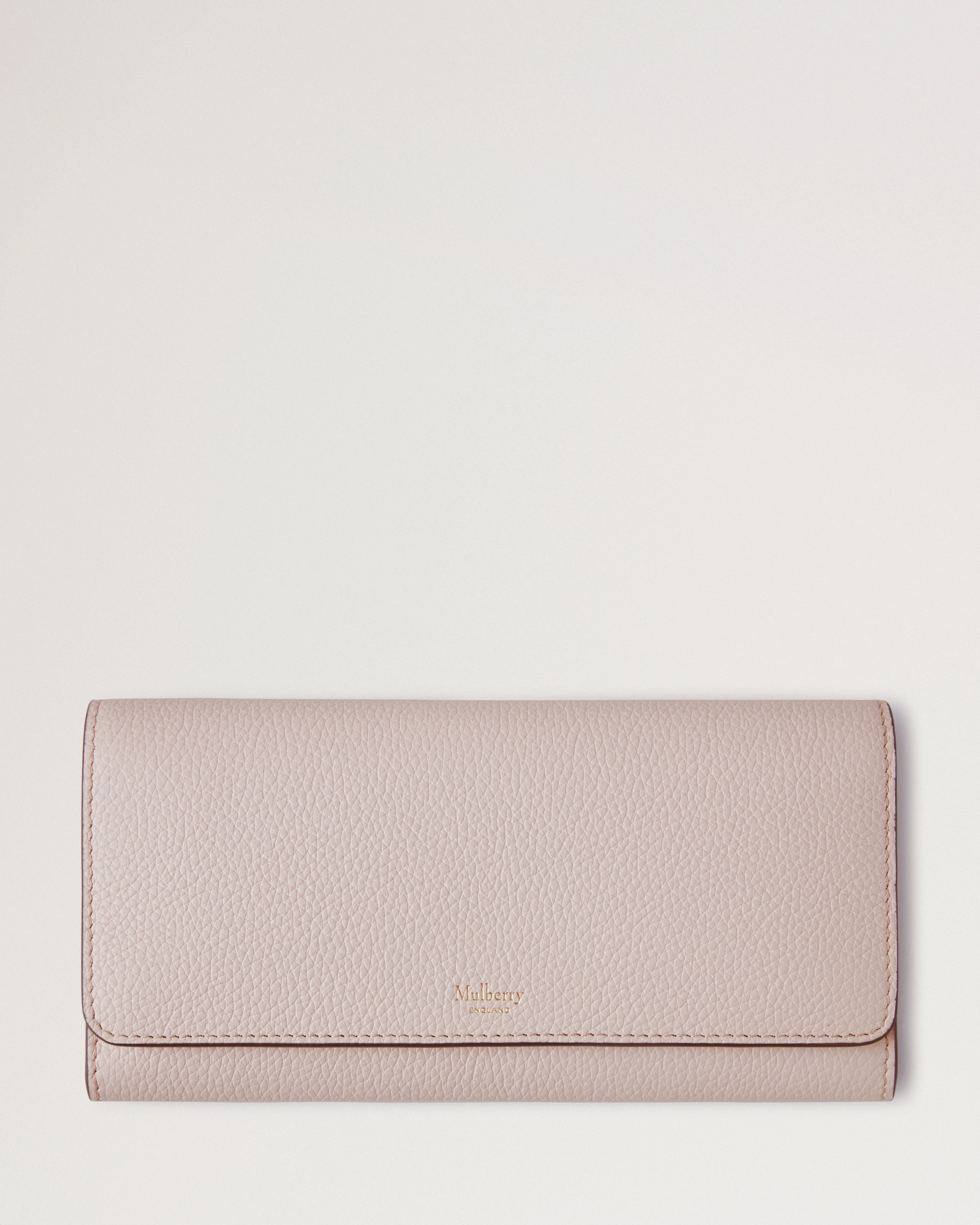 Continental Wallet
Blossom Pink Small Classic Grain - 1