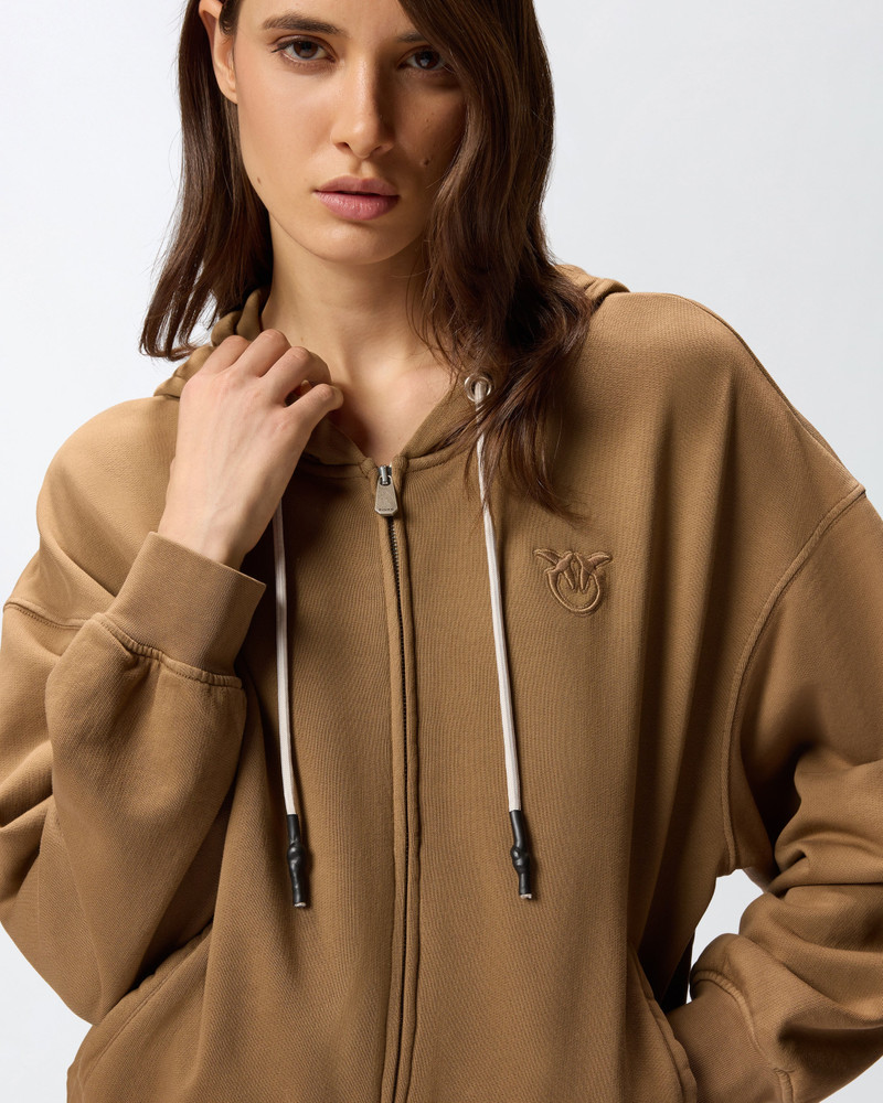 ZIPPED HOODIE 6