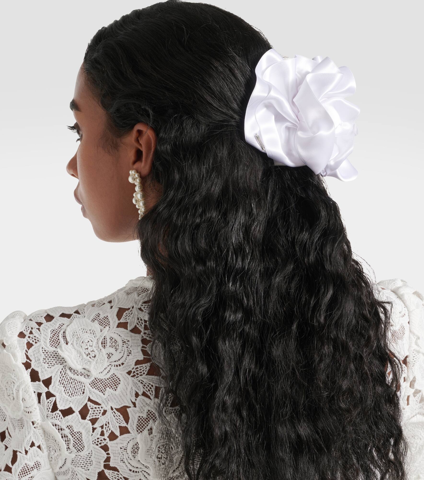 Ruffled silk-blend satin hair clip - 2