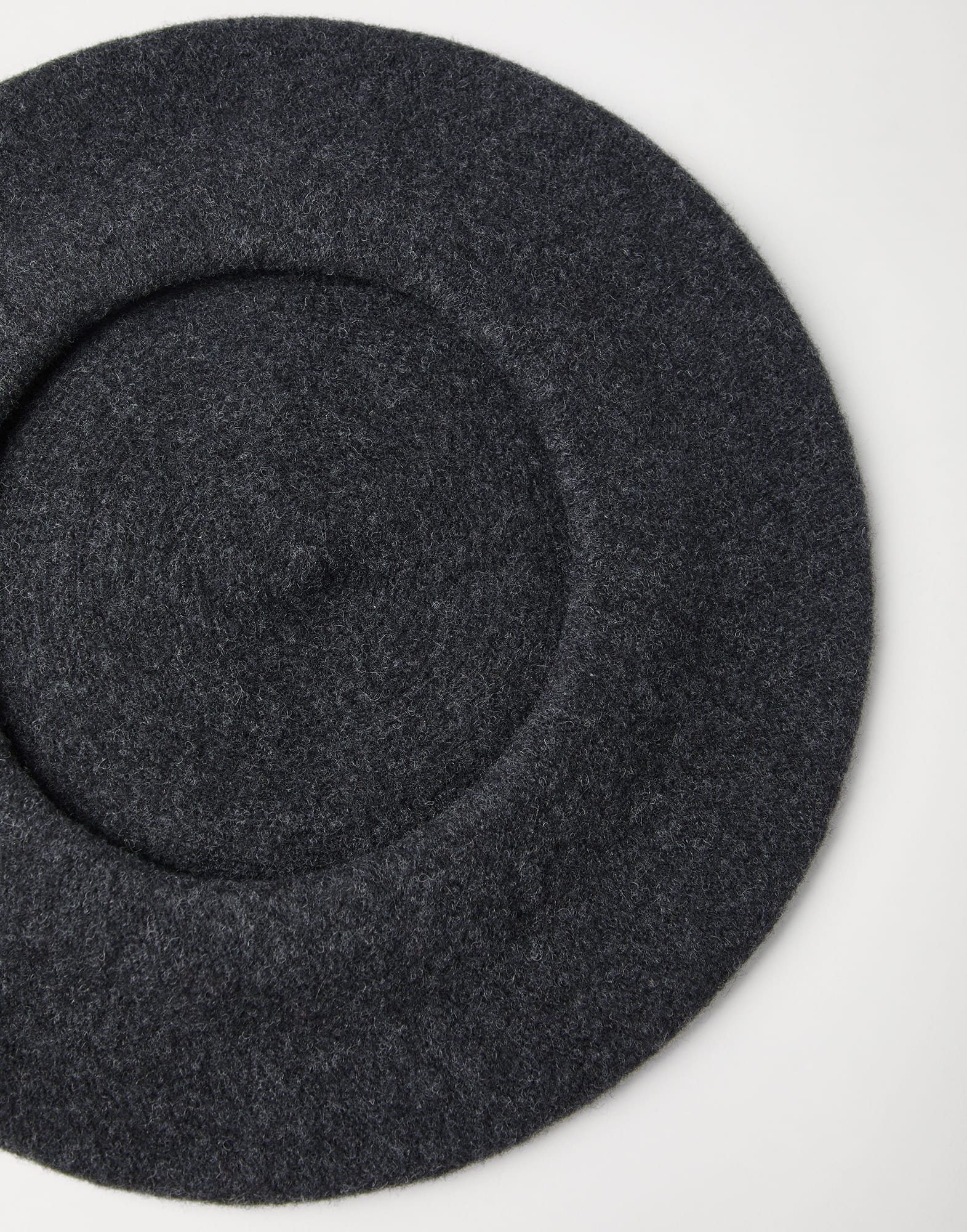 Wool beret with Precious detail - 2