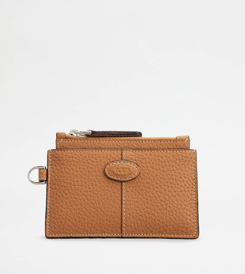 NECK CARD HOLDER IN LEATHER - BROWN 1