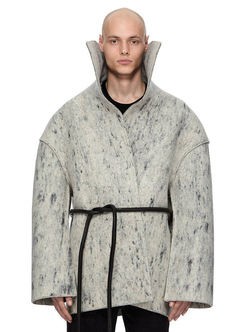 Dracucollar extreme-collar coat 1