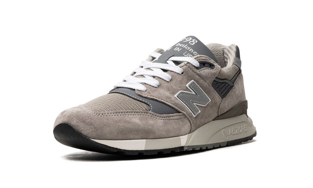 New Balance Sneakers - 8