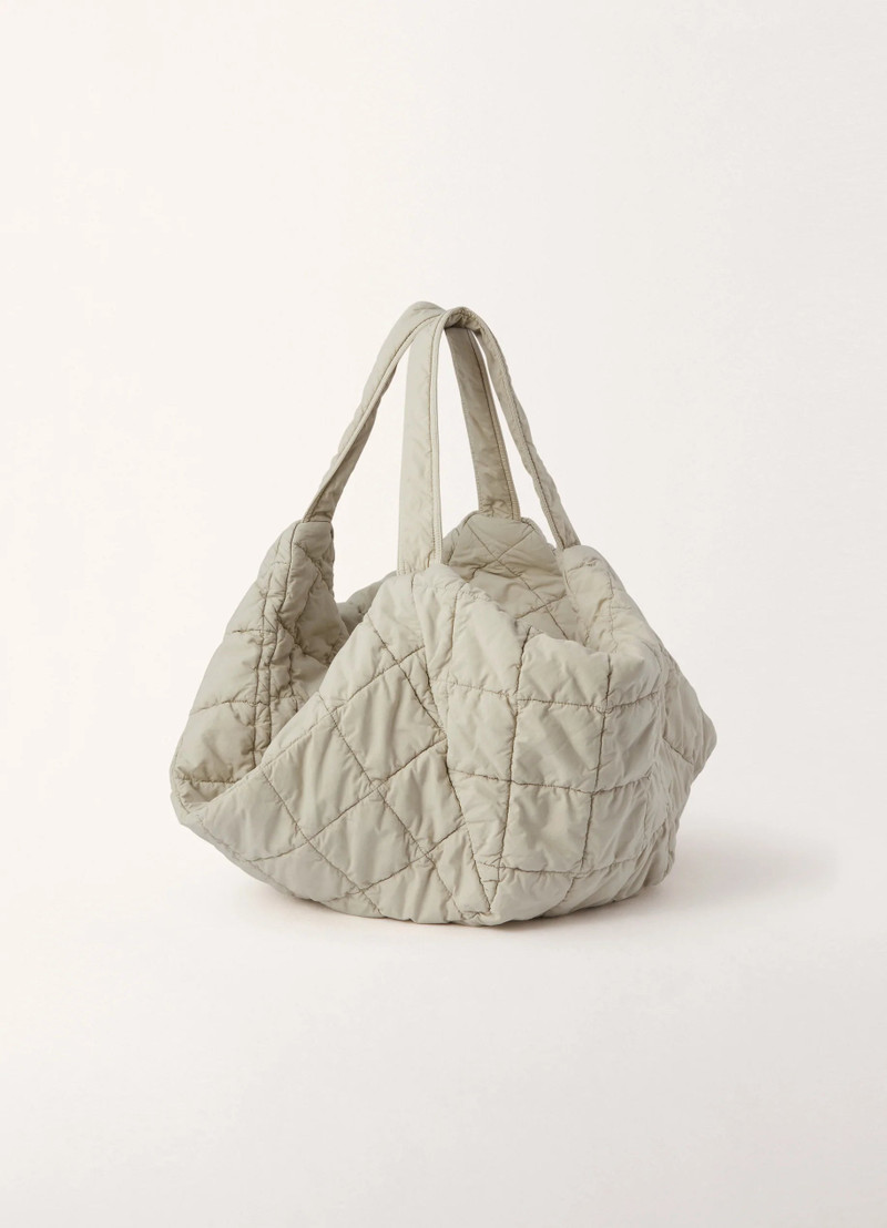 Lemaire WADDED LARGE TOTE BAGE
COTTON NYLON outlook