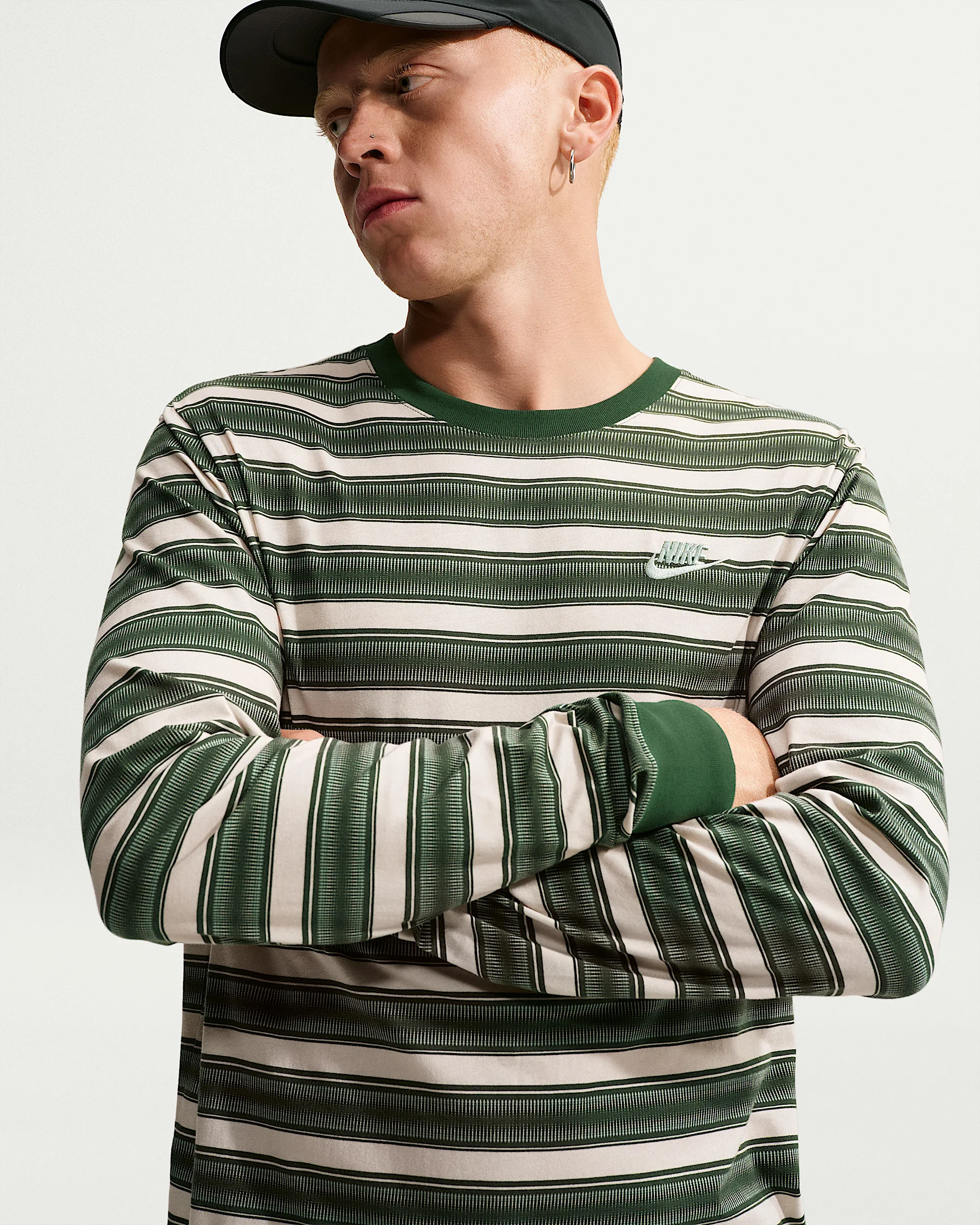 Nike Sportswear Long-Sleeve T-Shirt - 1