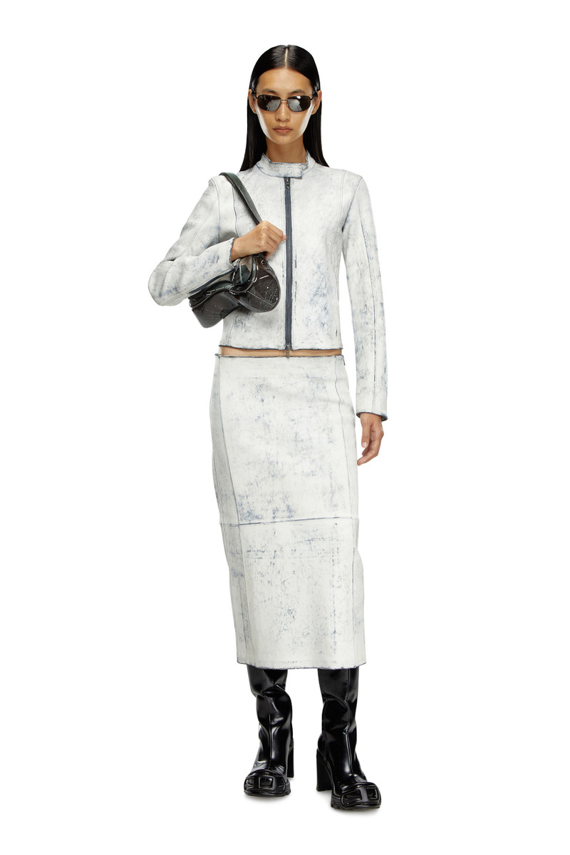 Diesel L-YRIC outlook