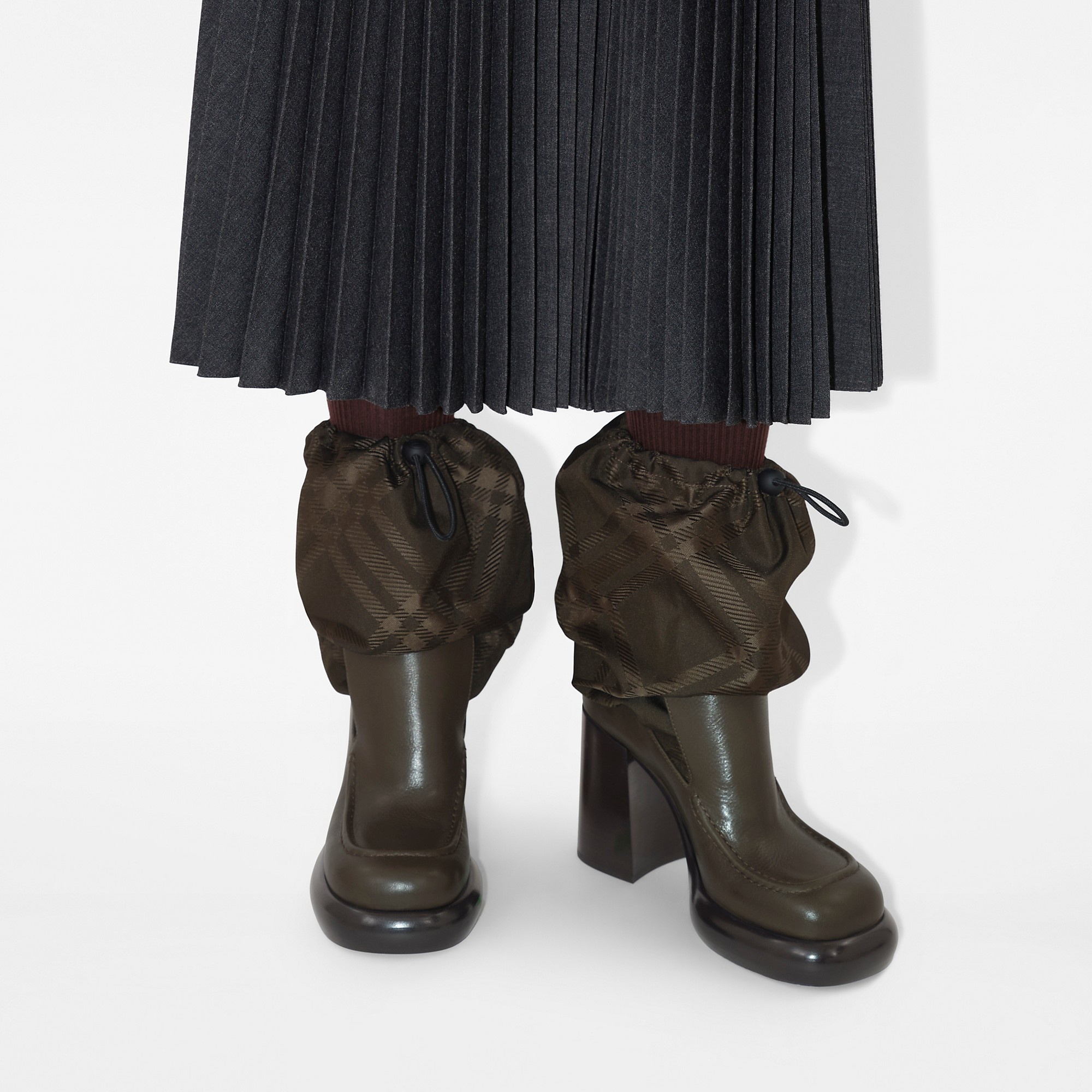 Leather and Nylon Blend Wedge Boots - 5