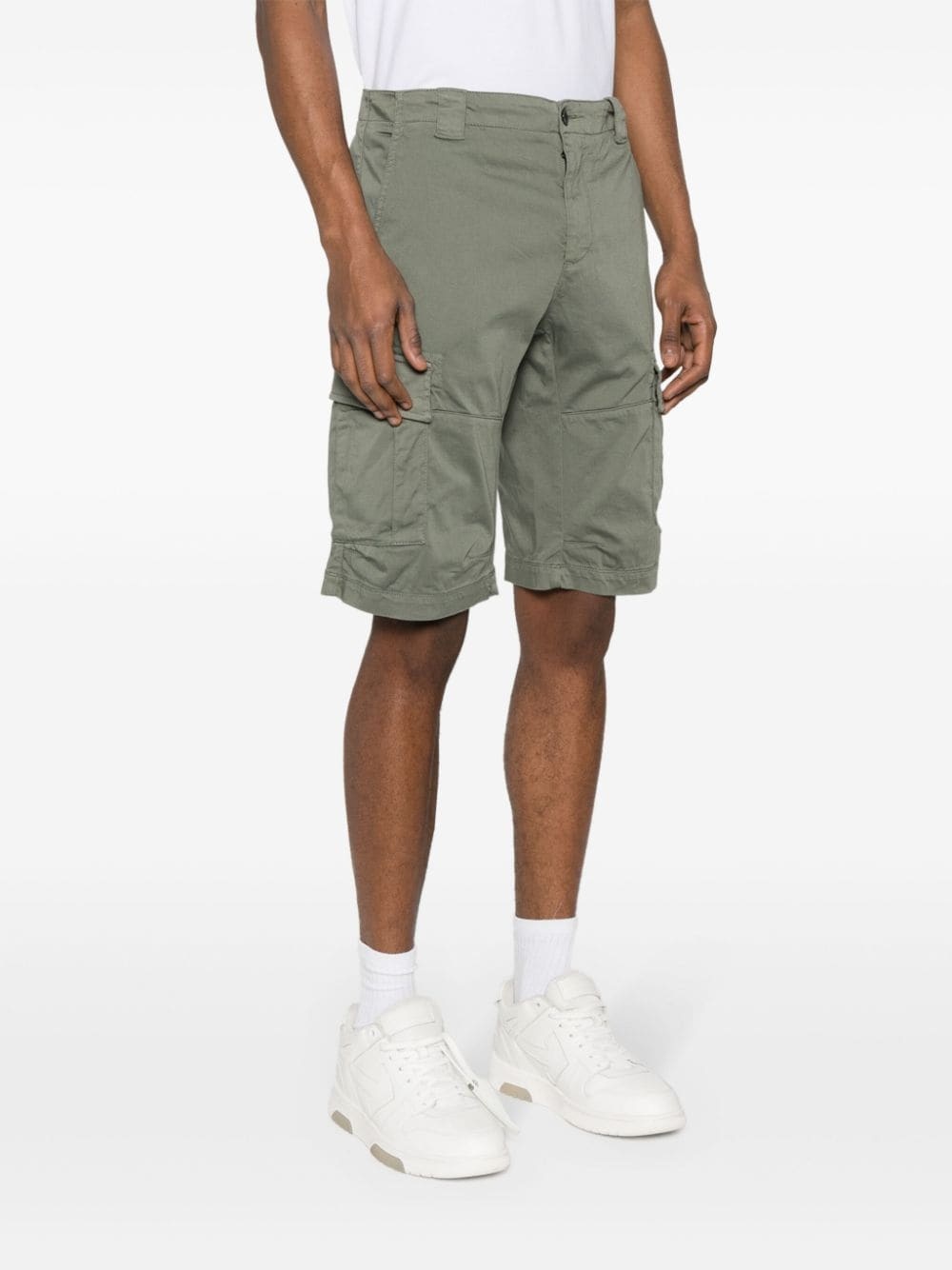 Lens-detail cargo shorts - 3