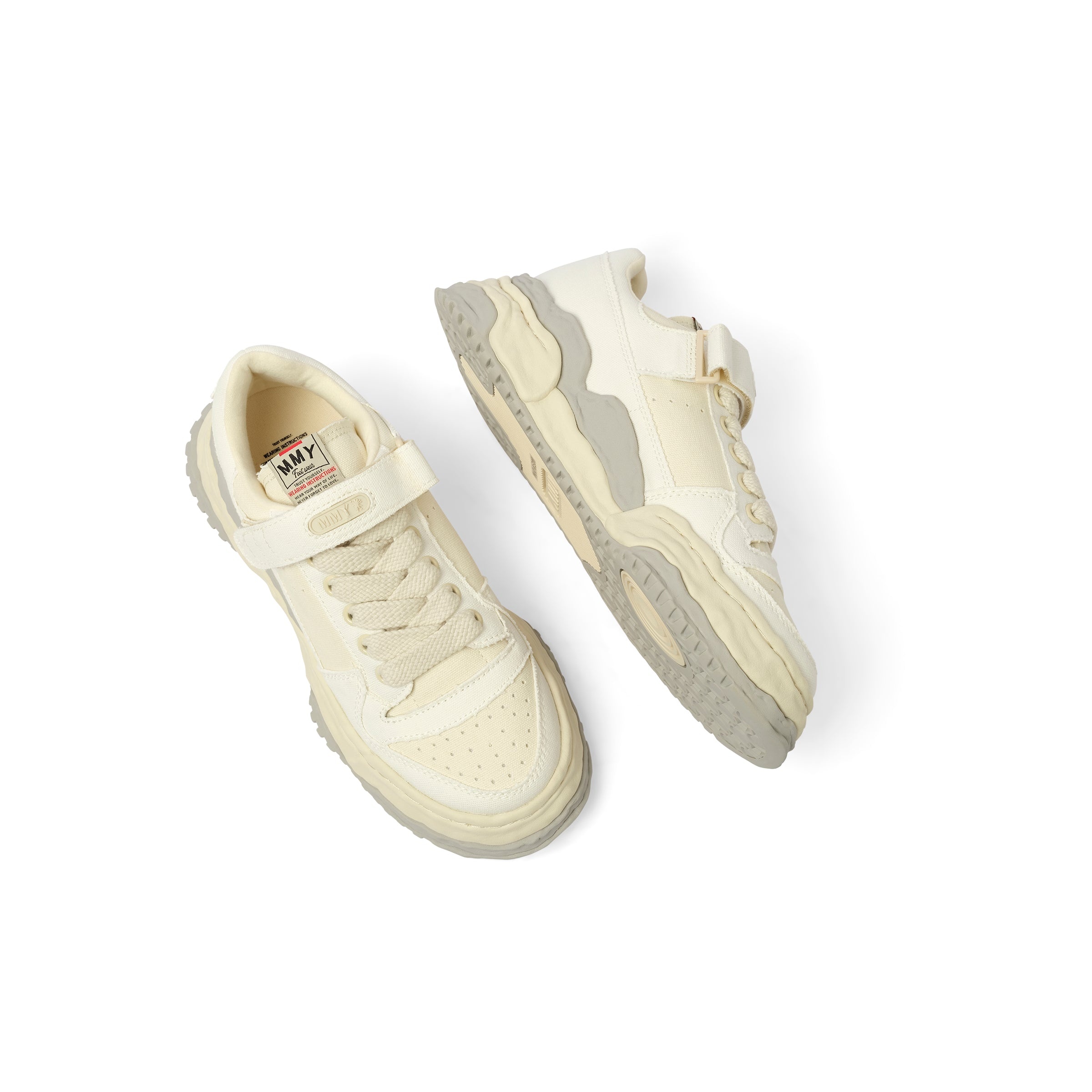 KEITH OG Low Top Sneaker in White - 4