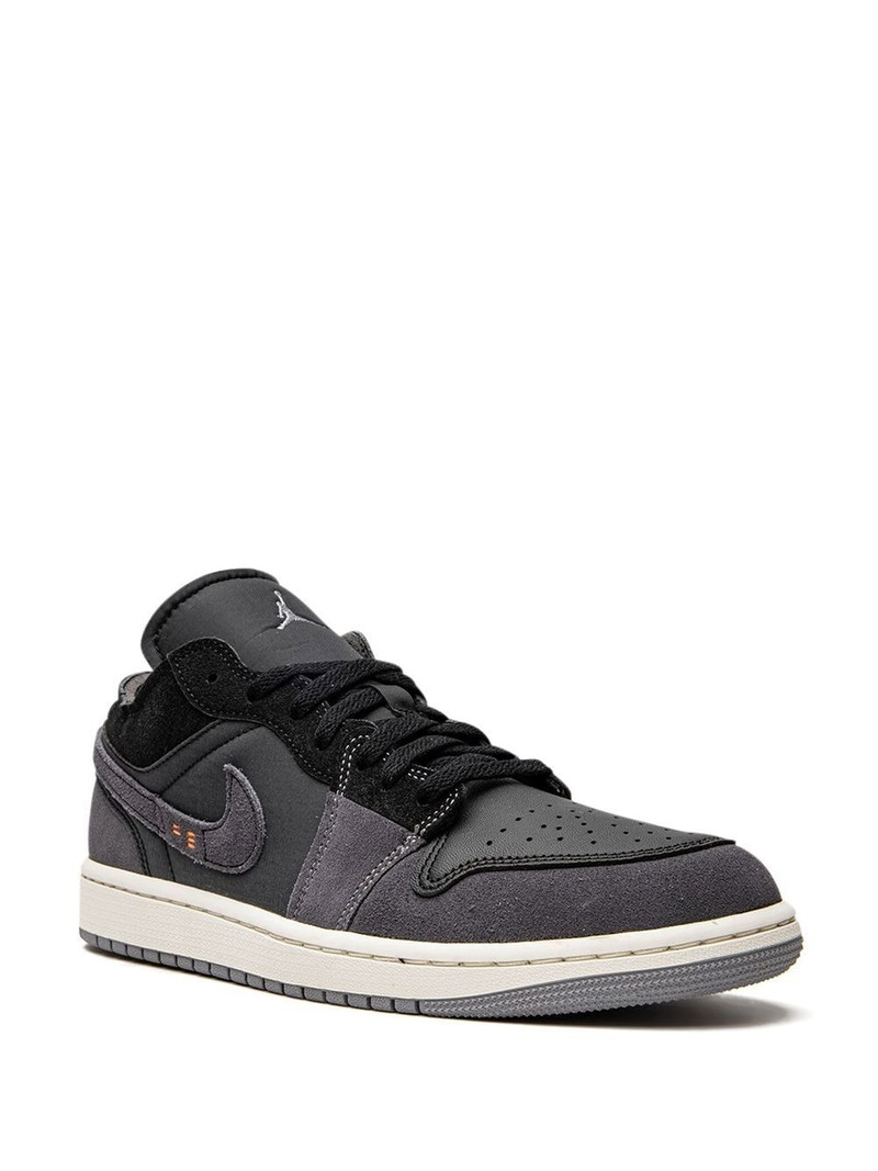Jordan Air Jordan 1 Low SE Craft sneakers outlook