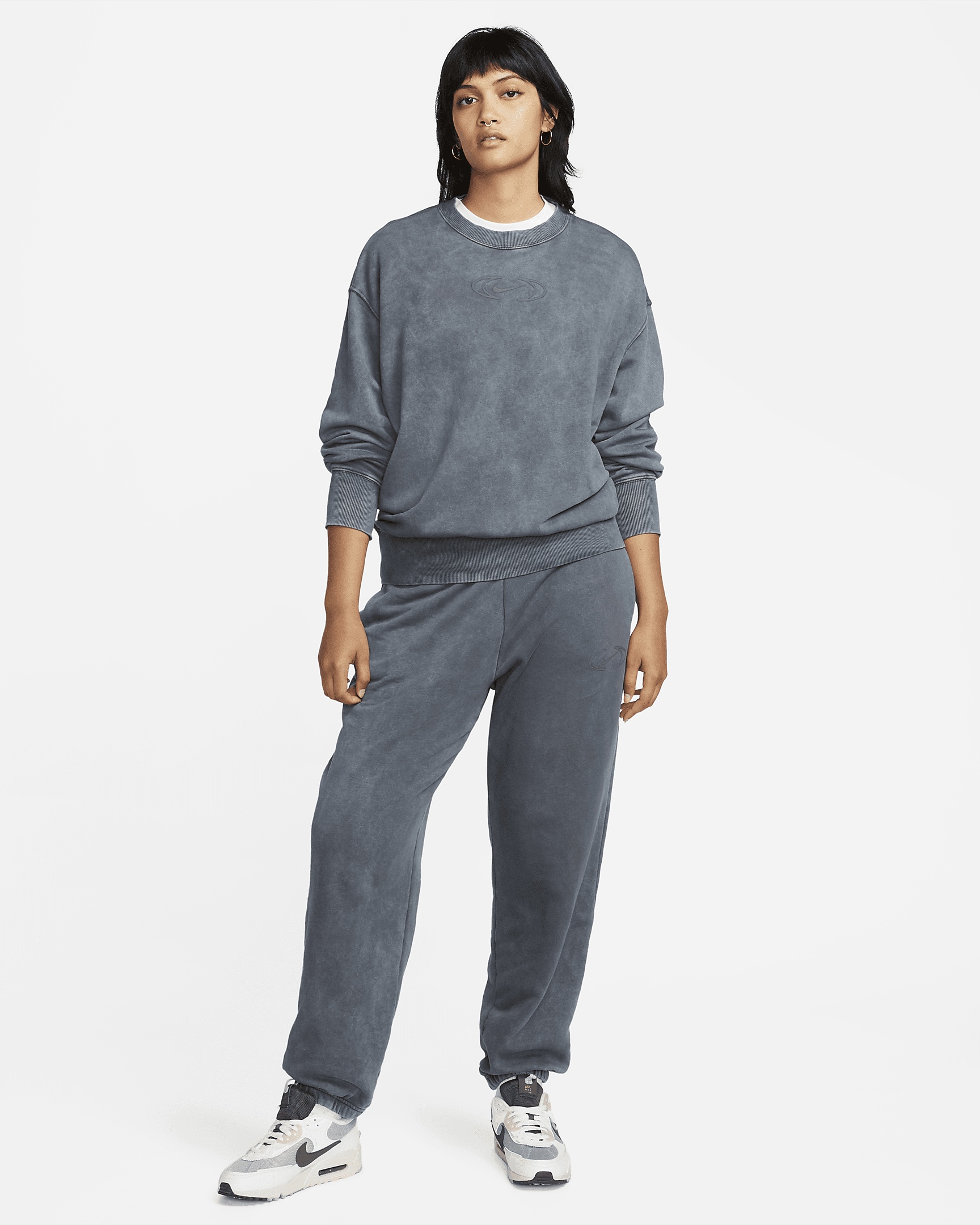 Women's Nike Sportswear Phoenix Fleece Oversized Crew-Neck Sweatshirt - 6