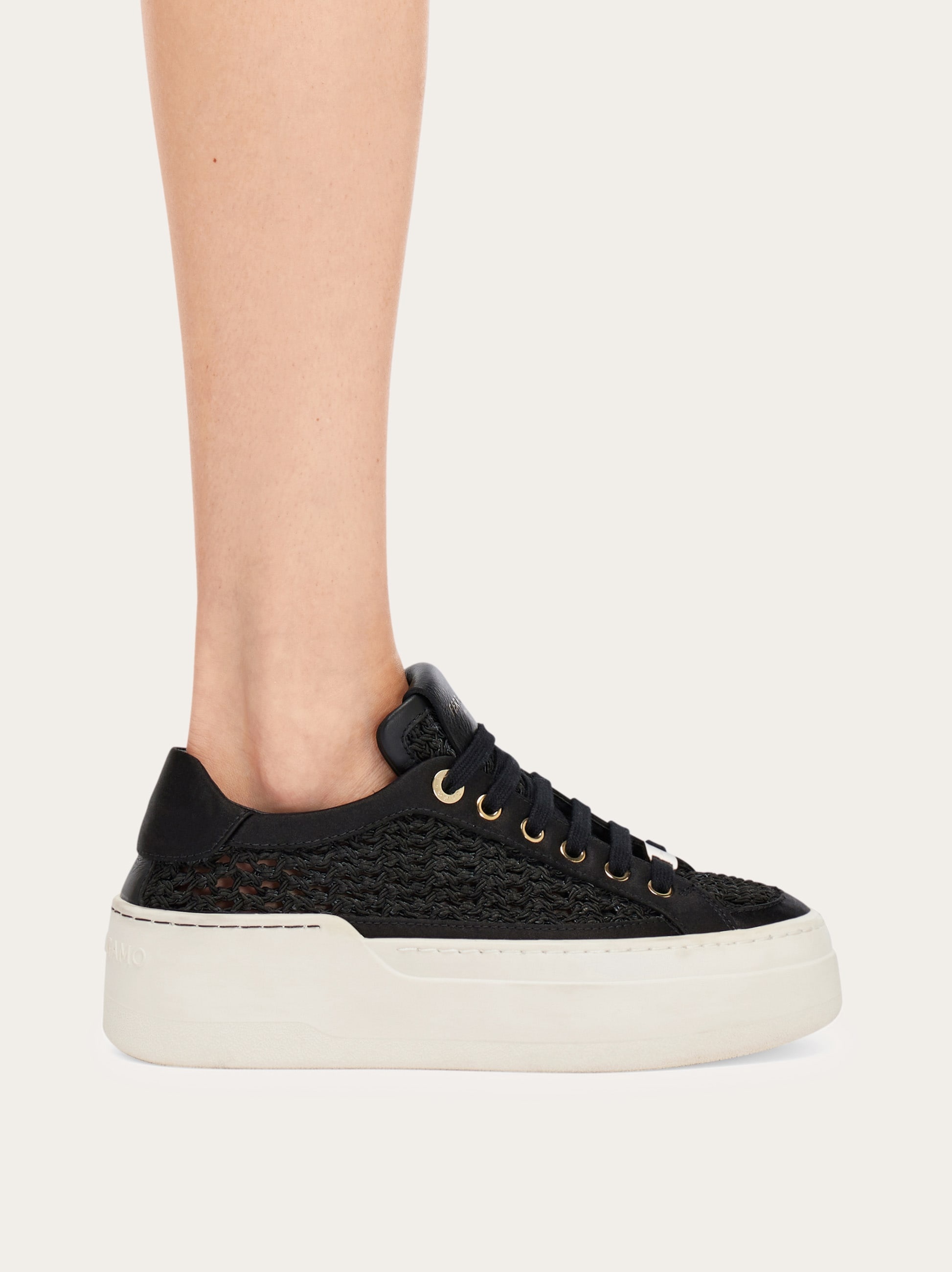 スニーカー FERRAGAMO PLATFORM LEATHER SNEAKERS 20608327_50593103_600.jpg