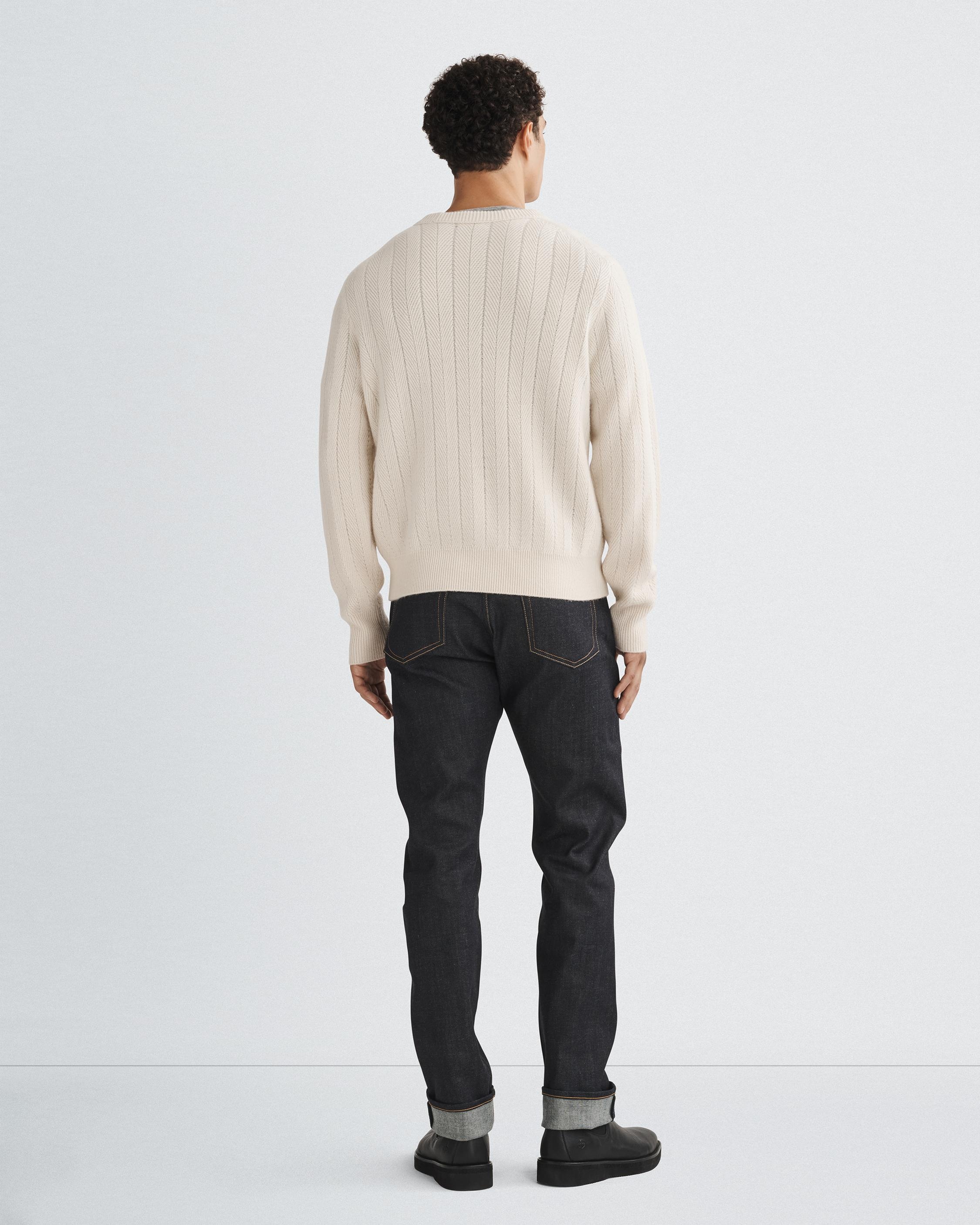 Durham Herringbone Cashmere Crew
Relaxed Fit - 5