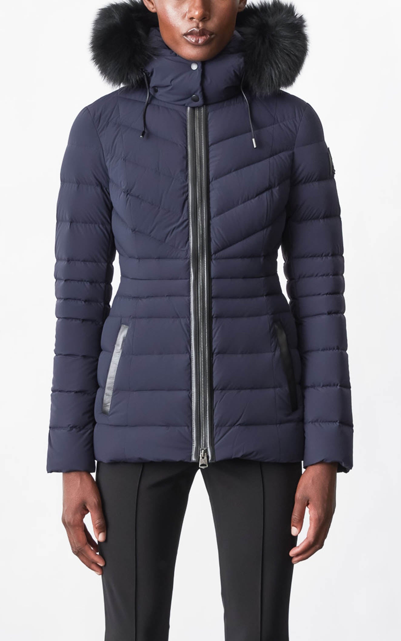 PATSY Agile 360 down jacket with blue fox fur - 2