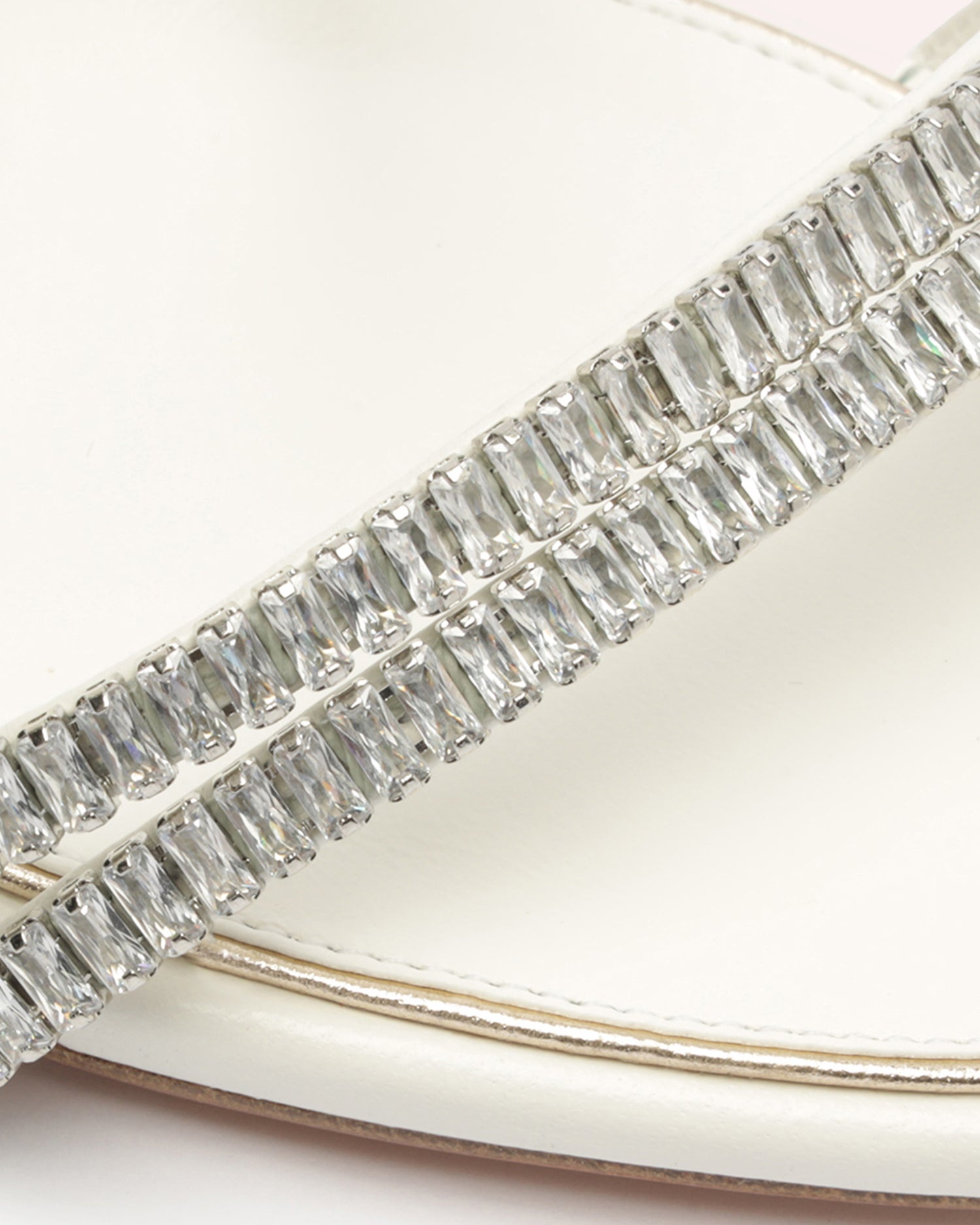KENDAL ZIRCONE BRIDAL 100 WHITE & GOLDEN - 5