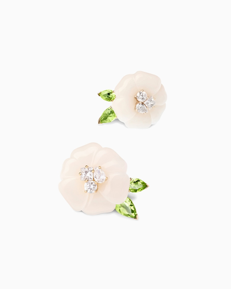 GIORGIO ARMANI BLANCHE 18K GOLD EARRINGS WITH WHITE AGATE, DIAMONDS AND PERIDOT outlook