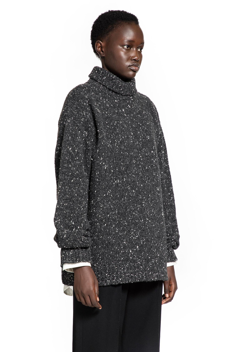 The Row Balzac Turtleneck In Cashmere outlook