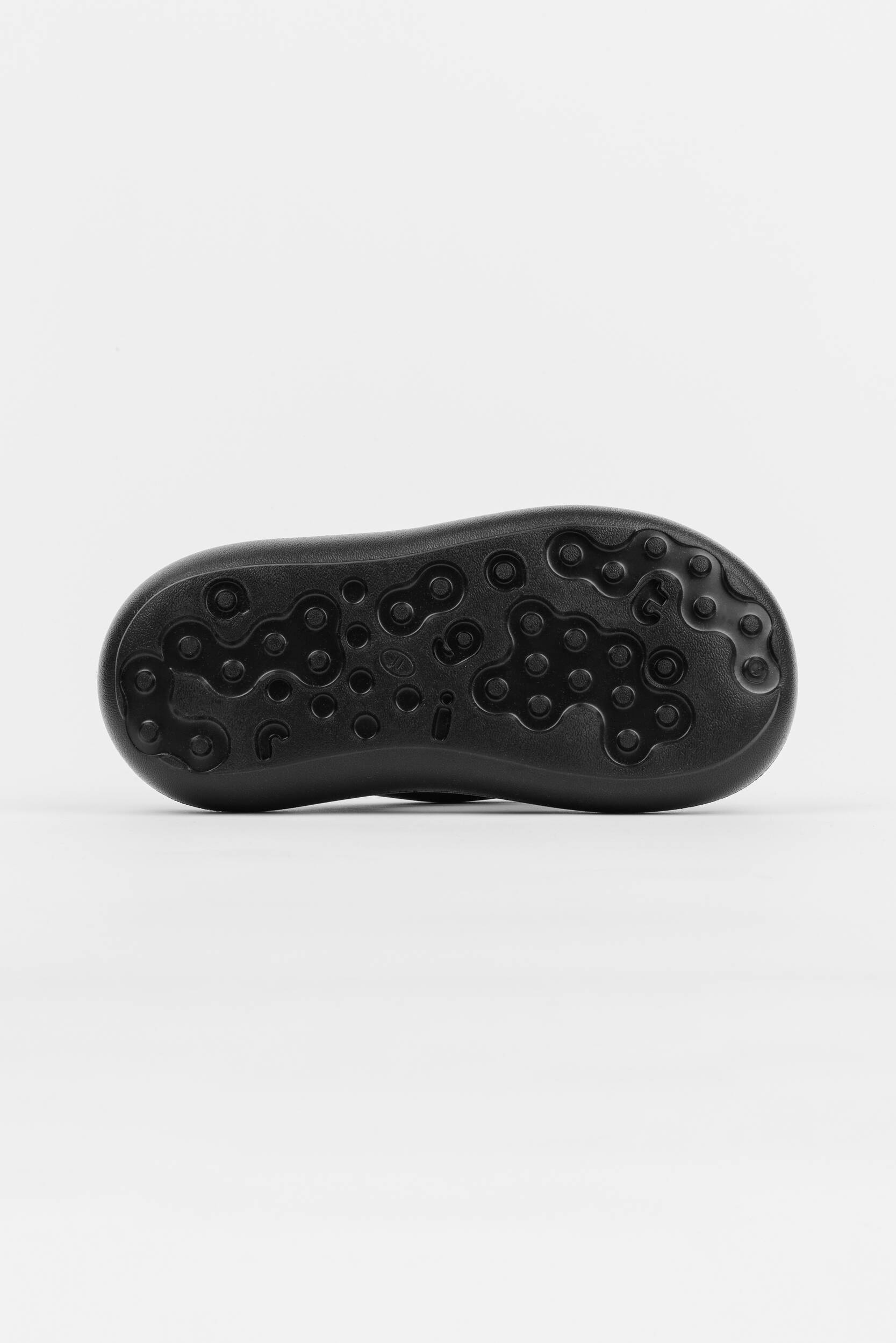 AXEL ARIGATO サンダル Axel Arigato Delta Sandal | REVERSIBLE